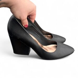 COS Classic Minimalist Floating Pointed Toe Heels